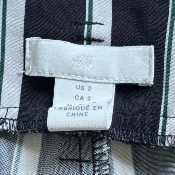 H&M striped High Rise business pants Size 2 - Picture 5 of 5